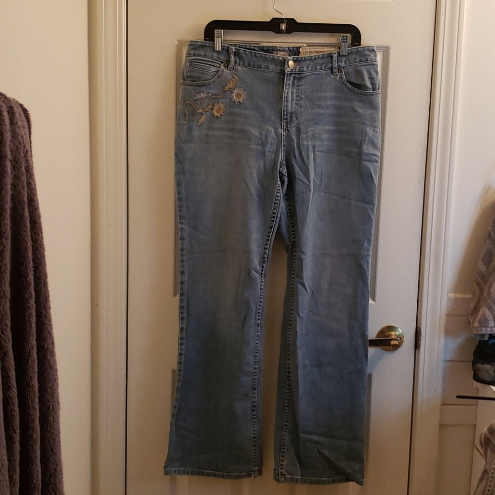 J. Jill Blue Jeans w/Embroidery Size 12